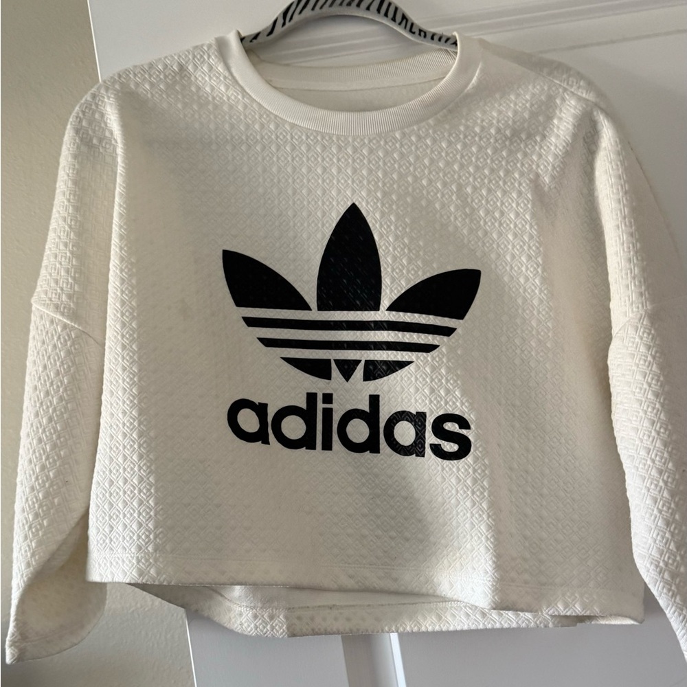Adidas Sweater - M